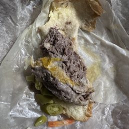 BEEF-N-CHEDDAR CROISSANT BEEF-N-CHEDDAR CROISSANT