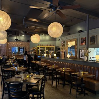 Rosemary & Olive - Inside - Italian Near Me - Indianapolis, Indiana Rosemary & Olive - Inside - Italian Near Me - Indianapolis, Indiana