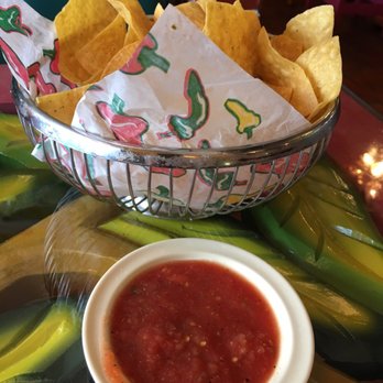 El Toreo - a bowl of salsa and a bowl of tortillas - Mexican Near Me - Roanoke, Virginia El Toreo - a bowl of salsa and a bowl of tortillas - Mexican Near Me - Roanoke, Virginia