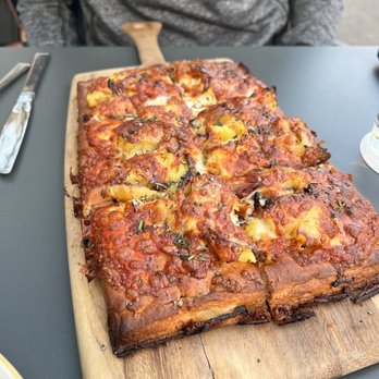 Coda Di Volpe - Half tray of sal's special focaccia - Pizza Near Me - Chicago, Illinois Coda Di Volpe - Half tray of sal's special focaccia - Pizza Near Me - Chicago, Illinois