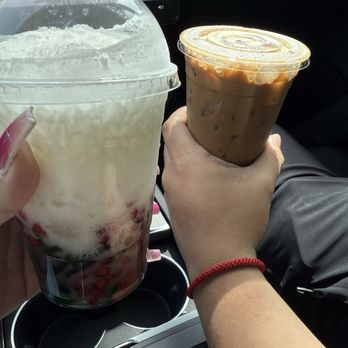 Che-Lo - Left - BYOB Che  Right - E6. Vietnamese Coffee - Vietnamese Near Me - Union City, California