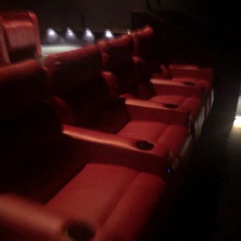 Picture Show at Berlin - Comfy chairs - Cinema Near Me - Kensington, Connecticut Picture Show at Berlin - Comfy chairs - Cinema Near Me - Kensington, Connecticut