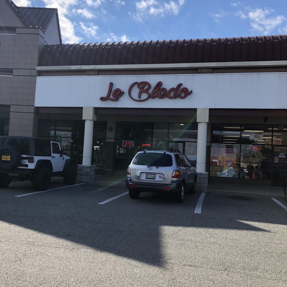 Le Bledo Eatery - Storefront - Vietnamese Near Me - Springfield, Virginia Le Bledo Eatery - Storefront - Vietnamese Near Me - Springfield, Virginia