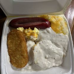 Edward's Food Giant - Tanglewood - Breakfast platter with Cheese eggs, Cheese grits, Hot link with Biscuits and Gravy