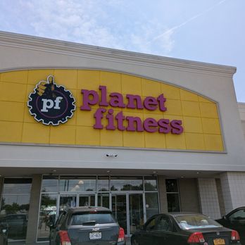 Planet Fitness - Planet Fitness, Batavia - Gyms Near Me - Batavia, New York