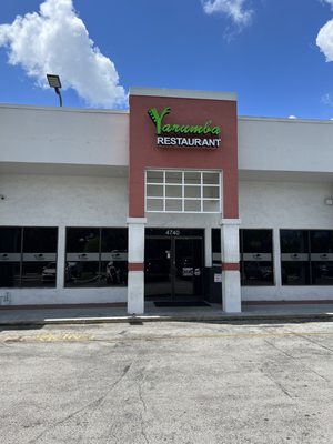 Yarumba Restaurant & Lounge by null