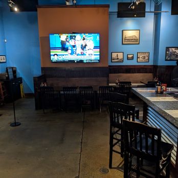 Blue Moon Pizza - Pizza Near Me - Atlanta, Georgia
