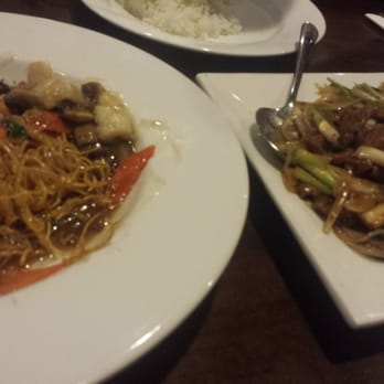 Simi's Cafe - Seafood pan fried noodle and spicy mongolian beef! - Asian Fusion Near Me - Gilbert, Arizona Simi's Cafe - Seafood pan fried noodle and spicy mongolian beef! - Asian Fusion Near Me - Gilbert, Arizona