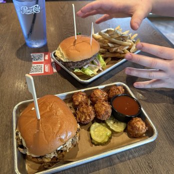 Ole Red - Our lunch! - Bars Near Me - Nashville, Tennessee Ole Red - Our lunch! - Bars Near Me - Nashville, Tennessee