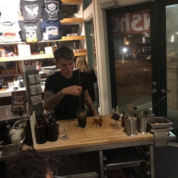 Gunshow - Beverage Mixer at work behind cart - New American Near Me - Atlanta, Georgia