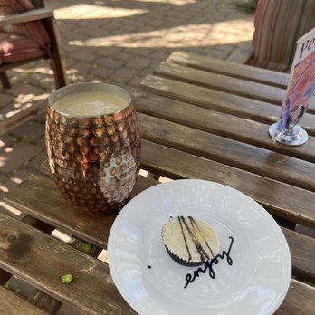 ChocolaTree - mango lassi and honey pineapple sunshine chocolate - Vegetarian Near Me - Sedona, Arizona ChocolaTree - mango lassi and honey pineapple sunshine chocolate - Vegetarian Near Me - Sedona, Arizona