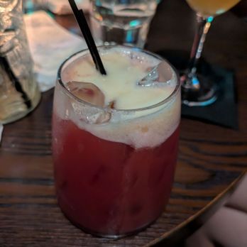 The Attic Oyster & Cocktail Bar - Fluffy O'Mandarine - Cocktail Bars Near Me - Flushing, New York