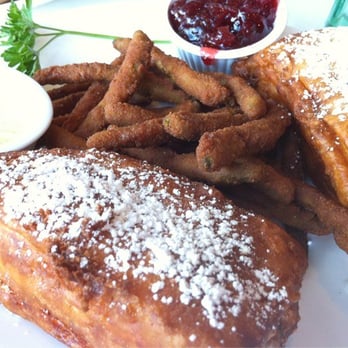 Cafe 50's - Monte Cristo Sandwich with Fried Green Beans - Diners Near Me - Los Angeles, California