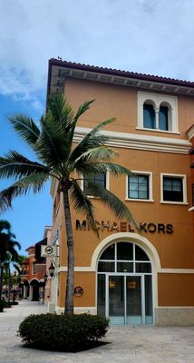 Coconut Point by null