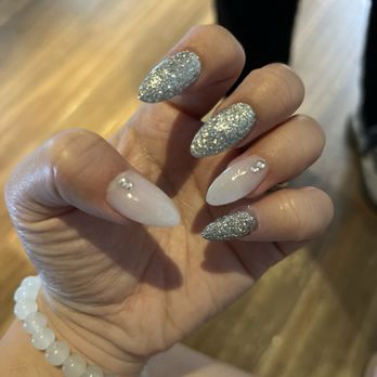 CiCi Nails - Acrylic almond shaped - Nail Technicians Near Me - Urban Honolulu, Hawaii