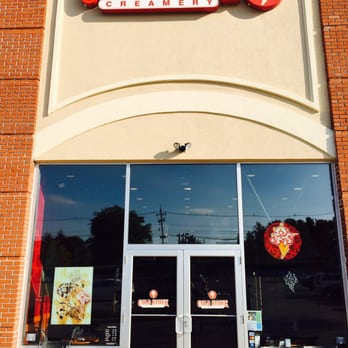Cold Stone Creamery - the front of the store - Ice Cream & Frozen Yogurt Near Me - Kendall Park, New Jersey Cold Stone Creamery - the front of the store - Ice Cream & Frozen Yogurt Near Me - Kendall Park, New Jersey