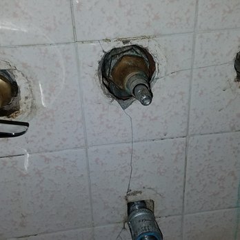 Lizama's Property Maintenance - Old Shower Faucets - Flooring Near Me - Los Molinos, California Lizama's Property Maintenance - Old Shower Faucets - Flooring Near Me - Los Molinos, California