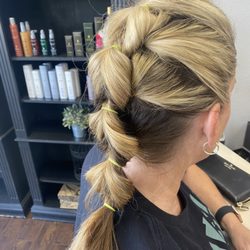 Personalities Salon