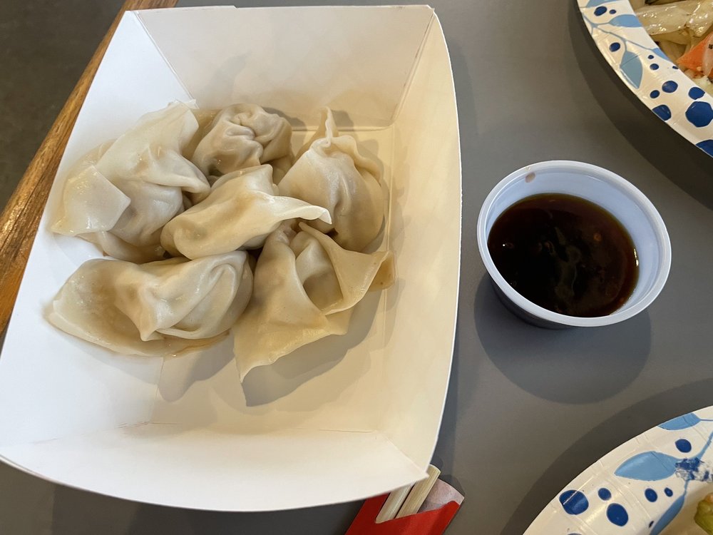 Food from Fú Asian Grill