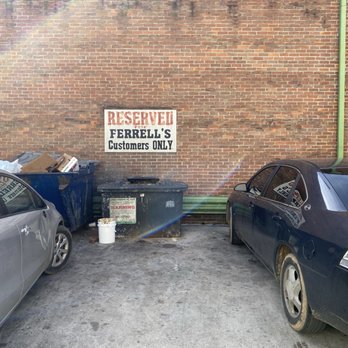 Ferrell's Snappy Service - Parking on side of building. - Burgers Near Me - Hopkinsville, Kentucky Ferrell's Snappy Service - Parking on side of building. - Burgers Near Me - Hopkinsville, Kentucky