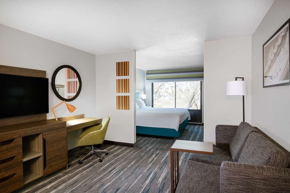 Hampton Inn & Suites Las Vegas-Henderson