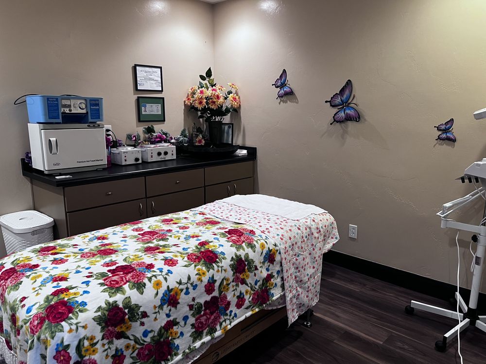 SHEAR ELEGANCE SALON & SPA Request an Appointment 840 Pinnacle Ct