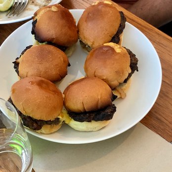 Aracely Cafe - Grass-Fed Beef Sliders - New American Near Me - San Francisco, California Aracely Cafe - Grass-Fed Beef Sliders - New American Near Me - San Francisco, California