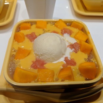 Sweethoney Dessert - Mango Sago + Vanilla Ice Cream - Desserts Near Me - Colma, California