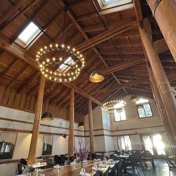 Cascade - Amazing dining room - American Near Me - Pescadero, California Cascade - Amazing dining room - American Near Me - Pescadero, California