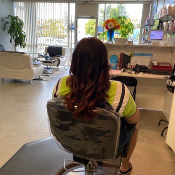 Great Cuts - Hair Salons Near Me - Lynnwood, Washington