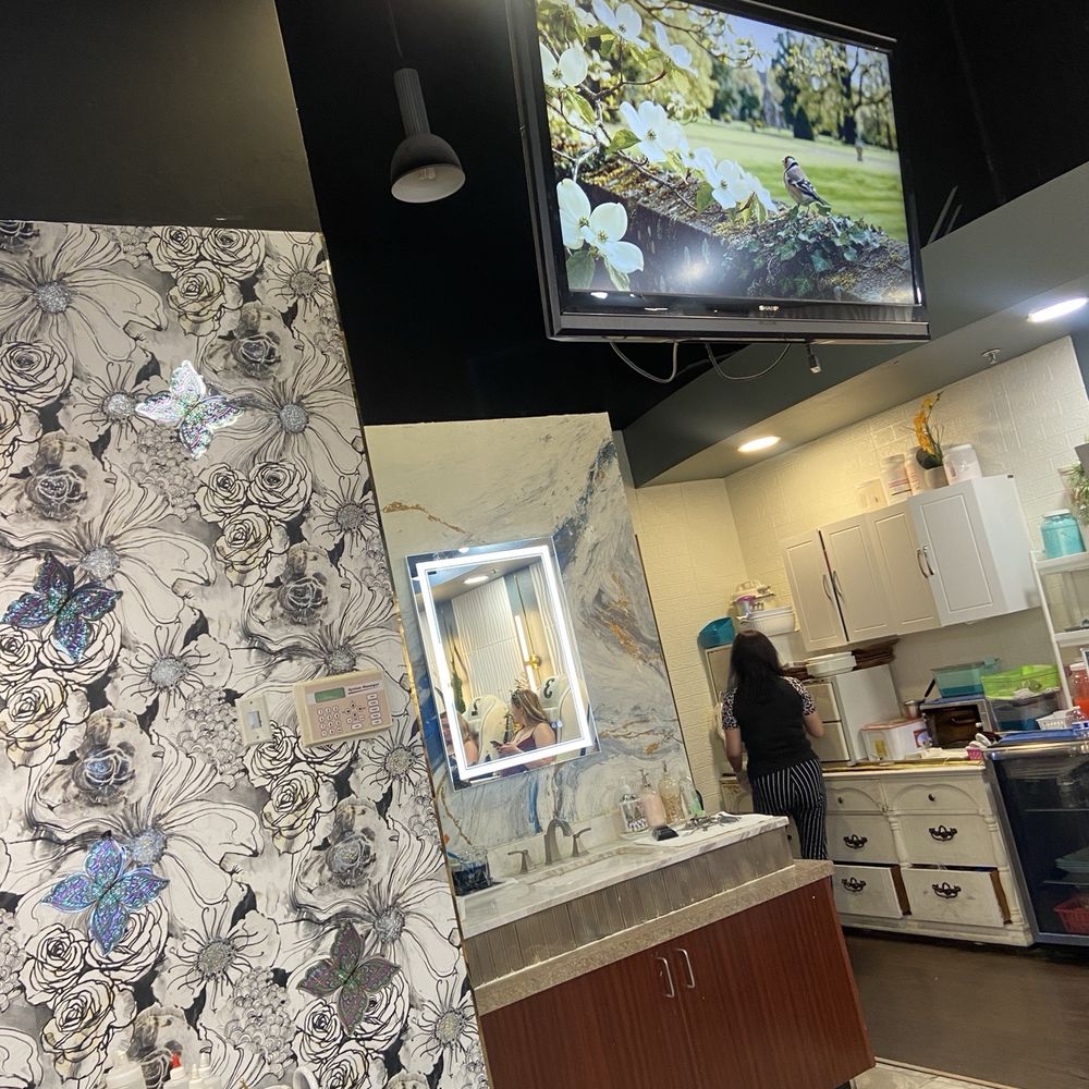 Q Nail Spa - Nail Salons Near Me - Meridian, Idaho Q Nail Spa - Nail Salons Near Me - Meridian, Idaho