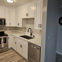 SummitForge Construction - Transforming kitchens into stunning spaces! We bring your vision to life. #HomeRemodeling #KitchenRemodel