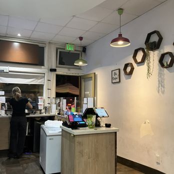 Froglanders Crepes & Yogurt - Small inside with two crepe stations - Creperies Near Me - Carlsbad, California Froglanders Crepes & Yogurt - Small inside with two crepe stations - Creperies Near Me - Carlsbad, California