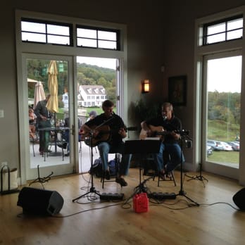 Delaplane Cellars - Wineries Near Me - Delaplane, Virginia