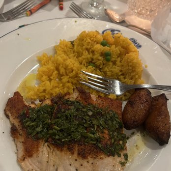 The Columbia - Salmon, Arroz amarillo, Plátanos dulce - Spanish Near Me - St Augustine, Florida The Columbia - Salmon, Arroz amarillo, Plátanos dulce - Spanish Near Me - St Augustine, Florida