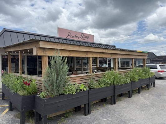 Pinky Ring Pizza by null