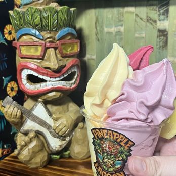 Pineapple Lagoon - Ice Cream & Frozen Yogurt Near Me - Garden Grove, California