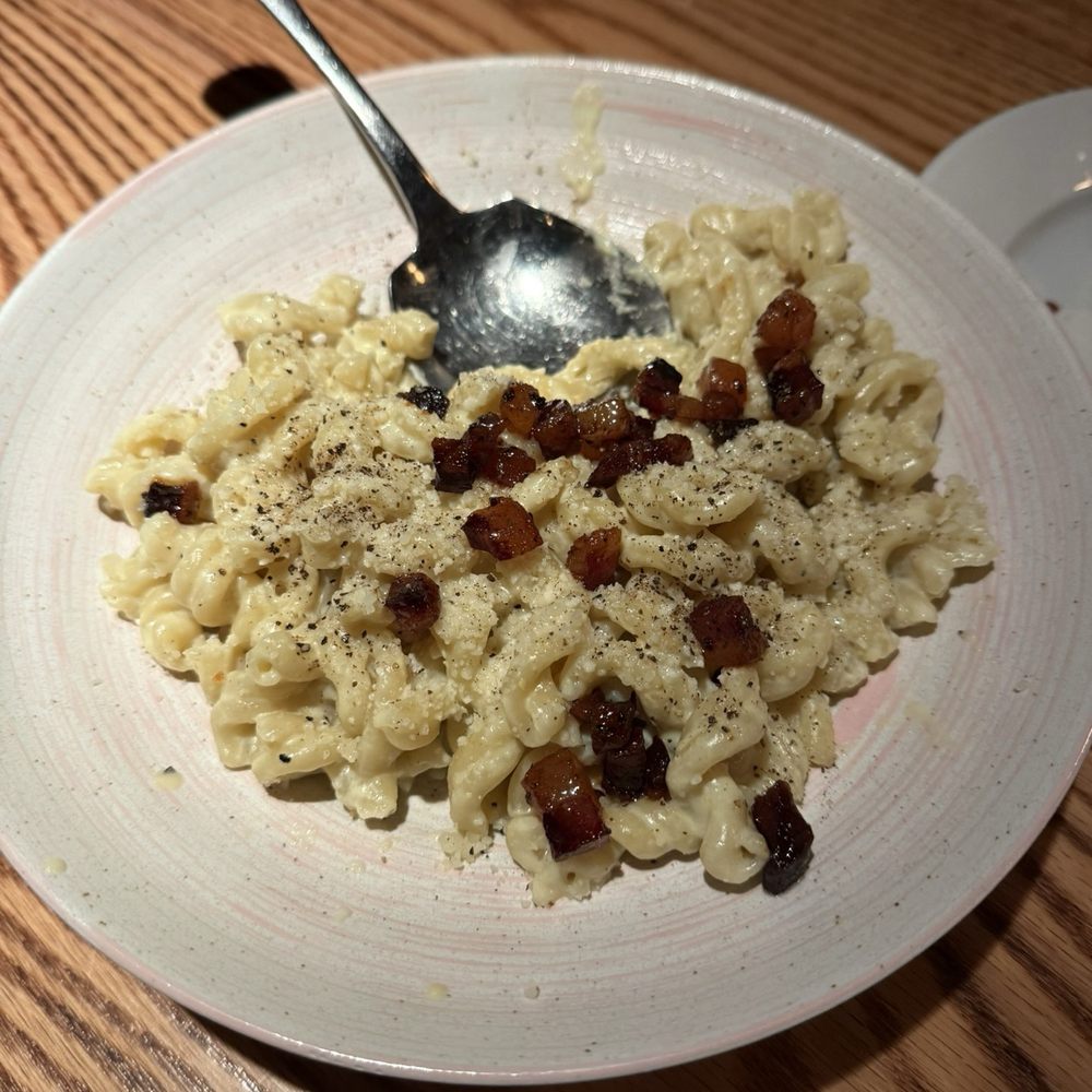 Iggys - Carbonara - Italian Near Me - Nashville, Tennessee