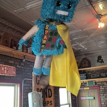 Sparkys BBQ and Espresso - Don't know what this decoration is, but it was interesting enough to snap a phone pic. - Burgers Near Me - Hatch, New Mexico Sparkys BBQ and Espresso - Don't know what this decoration is, but it was interesting enough to snap a phone pic. - Burgers Near Me - Hatch, New Mexico