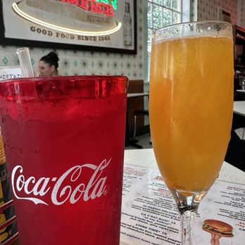 Majoria's Commerce Restaurant - Special Bellini - Sandwiches Near Me - New Orleans, Louisiana