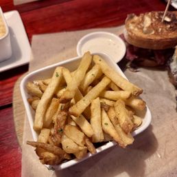 Fries (came with the pastrami sandwich)