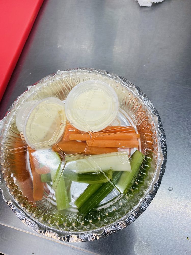 MacAttack & Wingz Logo