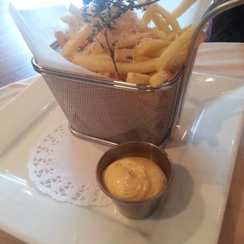 Solstice Restaurant & Wine Bar - Truffle Fries - Italian Near Me - Mississauga, Ontario