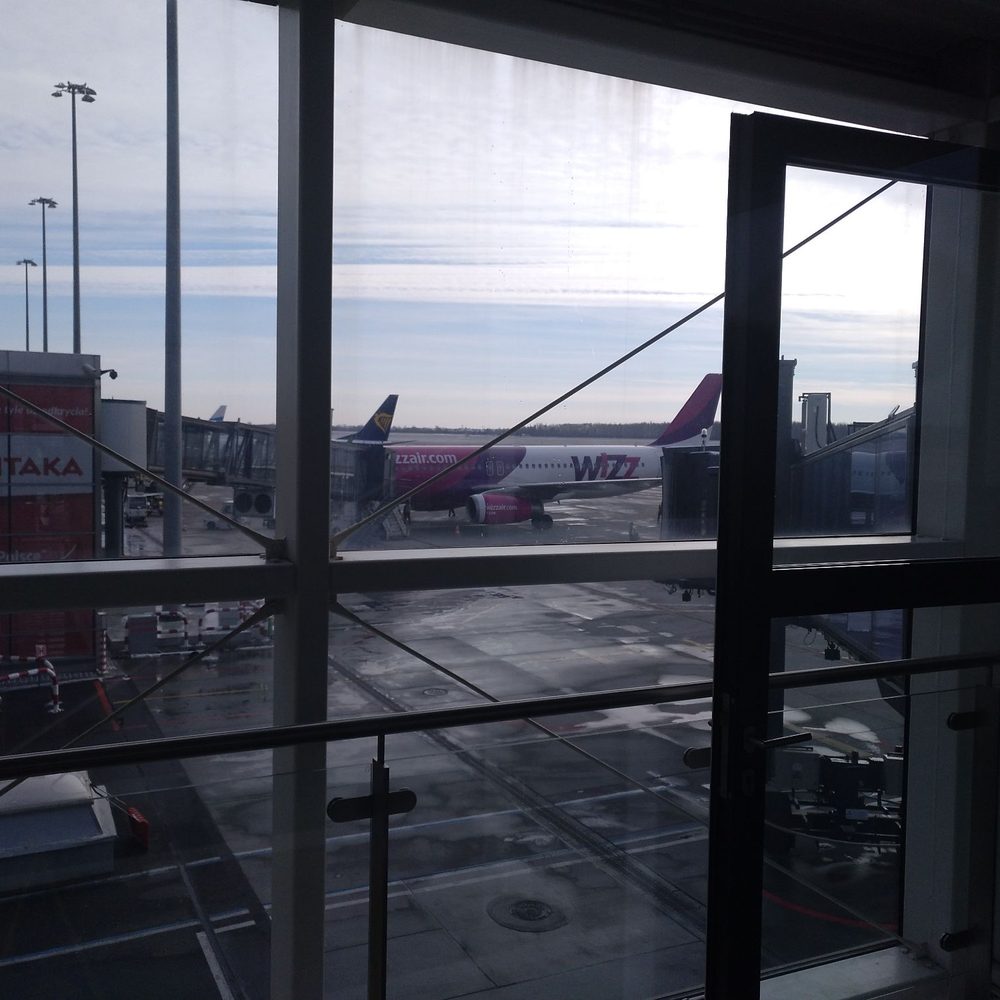 Wizz Air - Airlines Near Me - Wrocław, DS Wizz Air - Airlines Near Me - Wrocław, DS