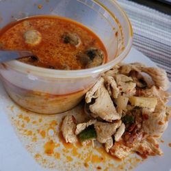 Nom Nom Thai - Tom Kah soup