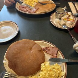 This is a pancake breakfast with delicious game and scrambled eggs, for one person, the portion size is big enough to share.