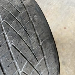 Bills Custom Automotive - Rear tires less than a year-old