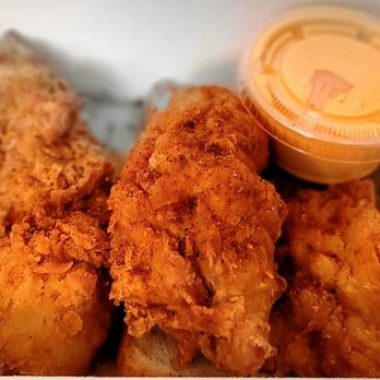 Local Kitchens - Tenders w/ Fuego Ramekin sauce - Burgers Near Me - Roseville, California