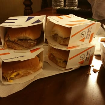 White Castle - Original and cheese sliders - Fast Food Near Me - Bloomington, Minnesota White Castle - Original and cheese sliders - Fast Food Near Me - Bloomington, Minnesota