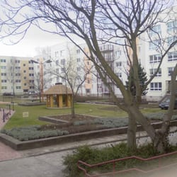 Senioren-Domizil-Lichtenberg Pflegeheim - Blick aus dem Fenster in den Innenhof